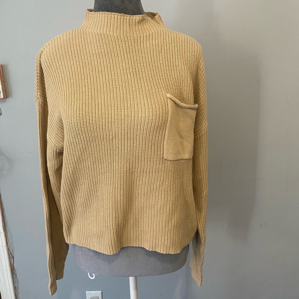 - Prettygarden sweater